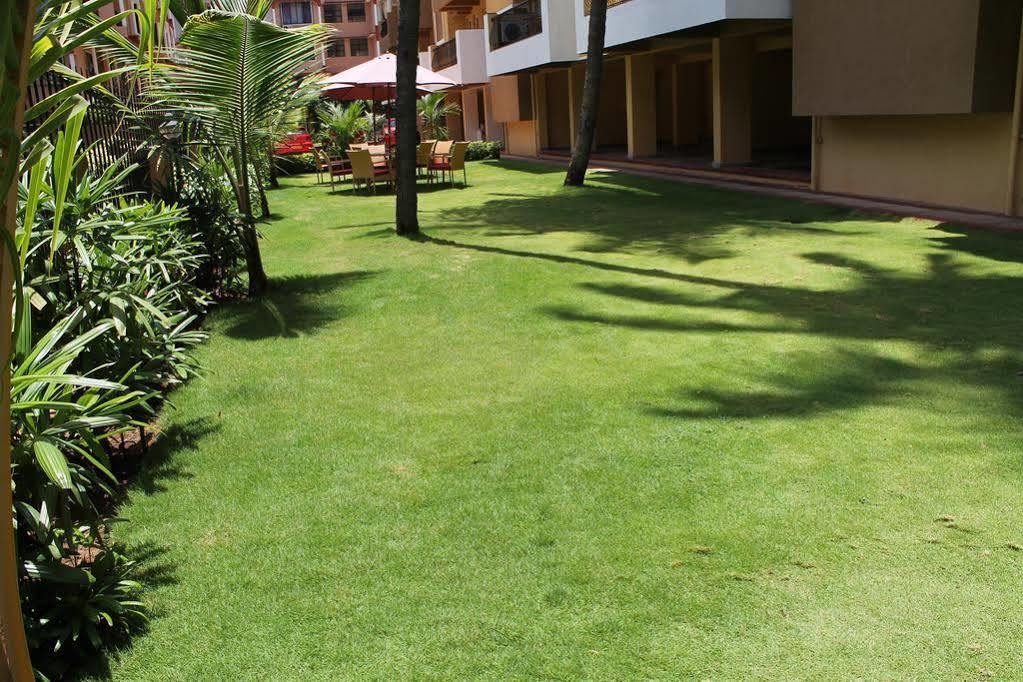 Veera Strand Park Serviced Apartments Калангуте Екстериор снимка