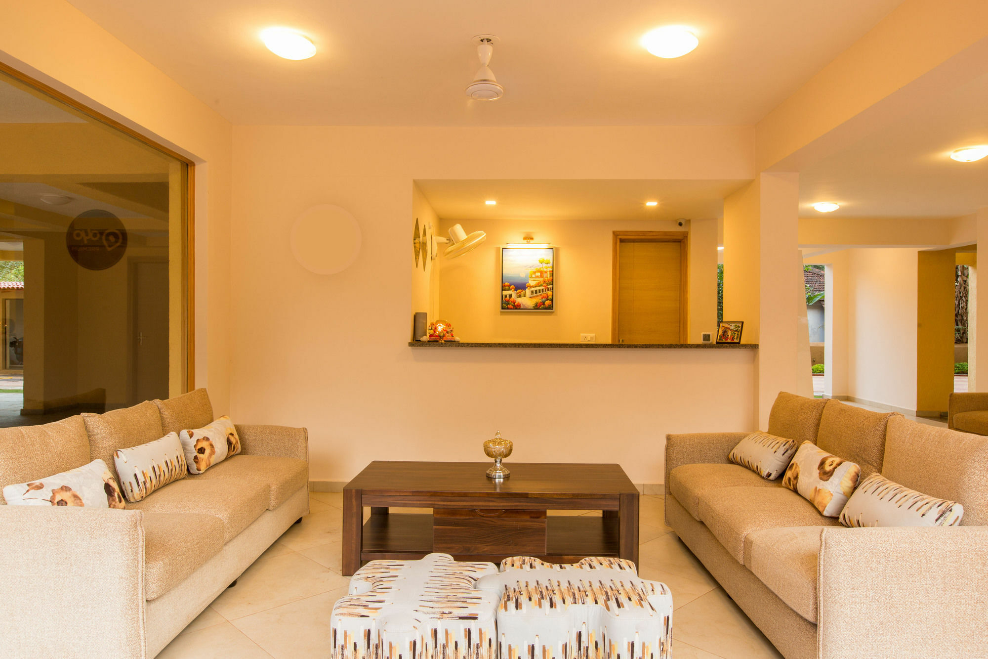 Veera Strand Park Serviced Apartments Калангуте Екстериор снимка