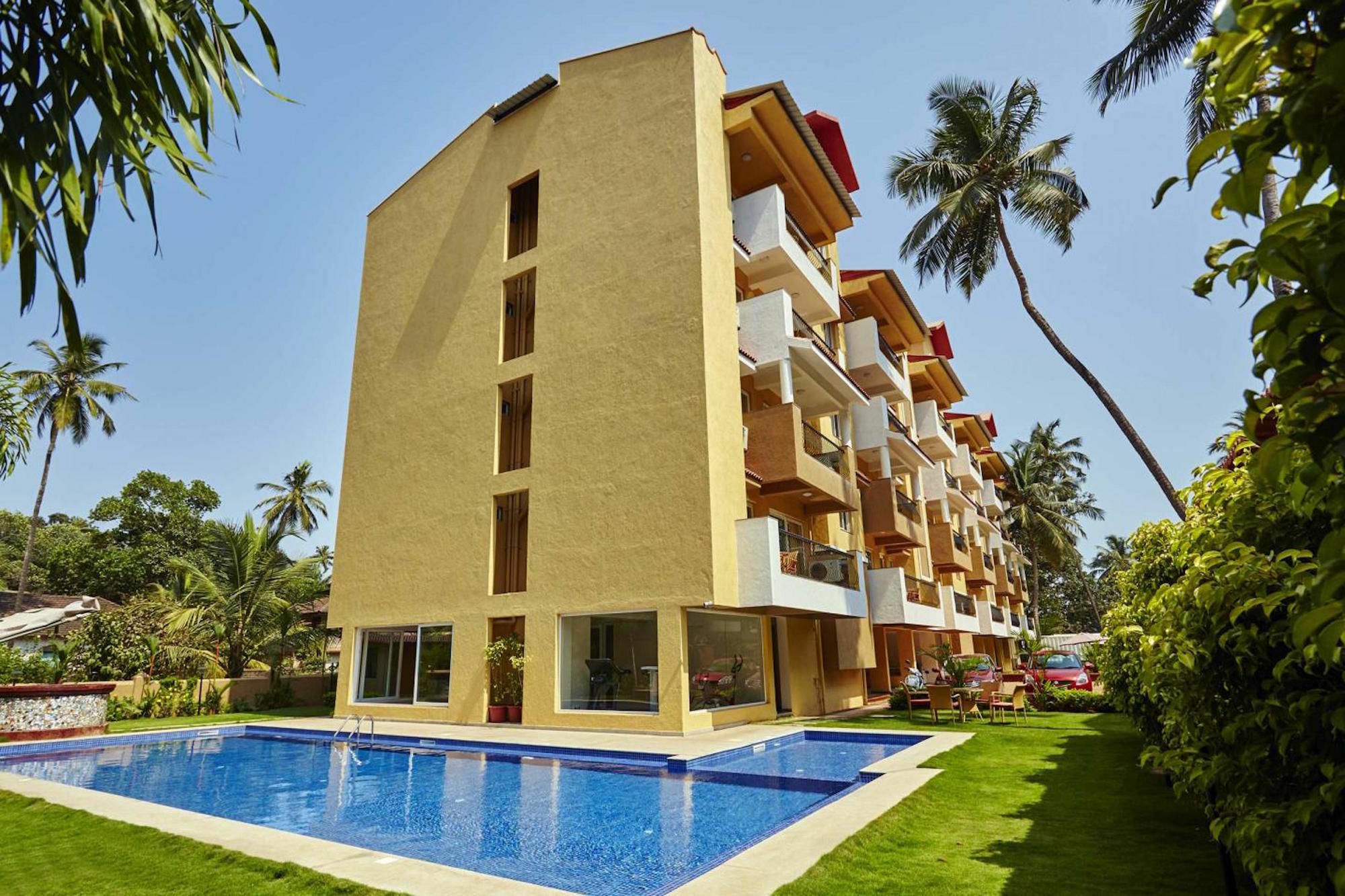 Veera Strand Park Serviced Apartments Калангуте Екстериор снимка